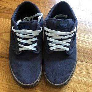 NAVY BLUE VANS